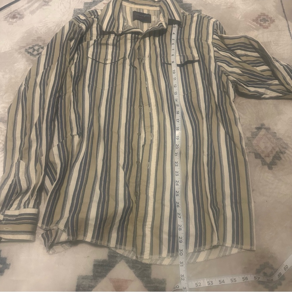 Wrangler Vintage X-Long Tails Button Down - Picture 8 of 8